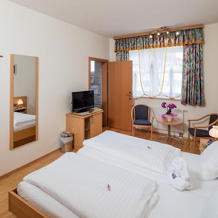Gasthaus Pension Zum Lustigen Steirer Bruck an der Mur Rom bilde