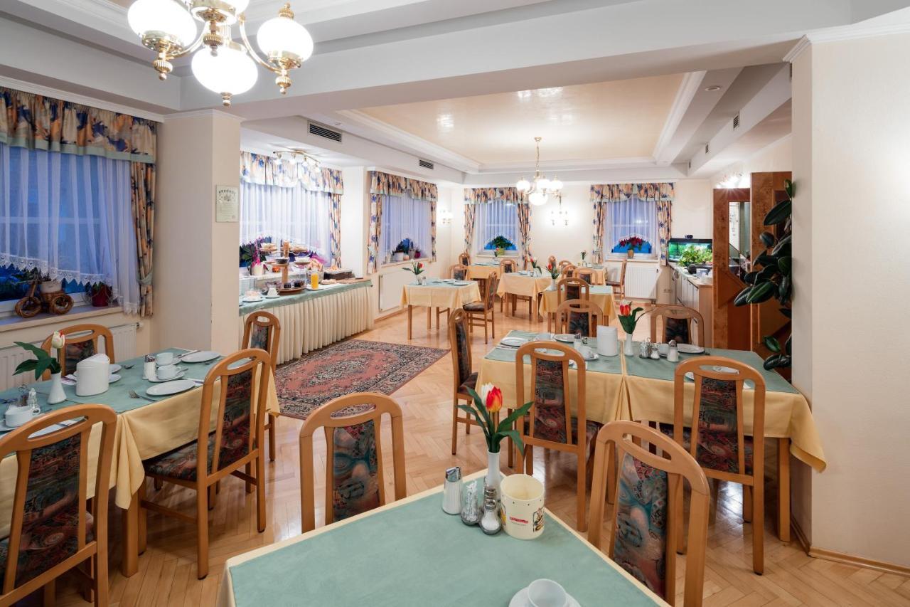 Gasthaus Pension Zum Lustigen Steirer Bruck an der Mur Eksteriør bilde