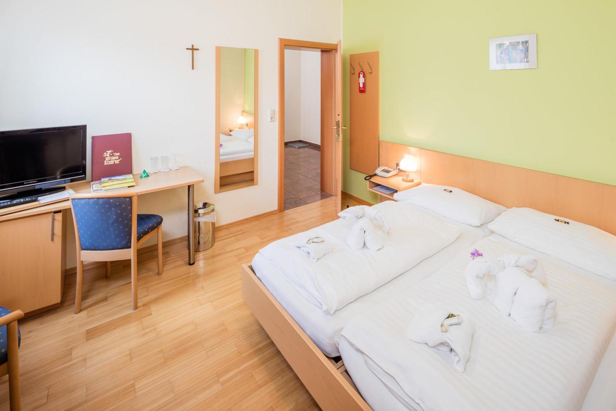 Gasthaus Pension Zum Lustigen Steirer Bruck an der Mur Rom bilde